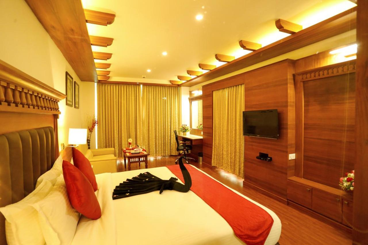 Sivaraj Inn Салем Экстерьер фото